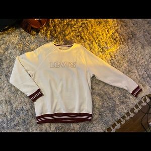 NWT Levi Sweatshirt
